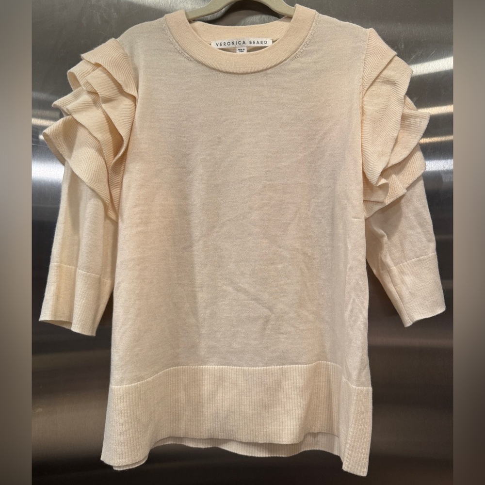 Veronica Beard Ivory Wool Ruffle 3/4 Sleeve Sweater. Size M. Excellent Condition